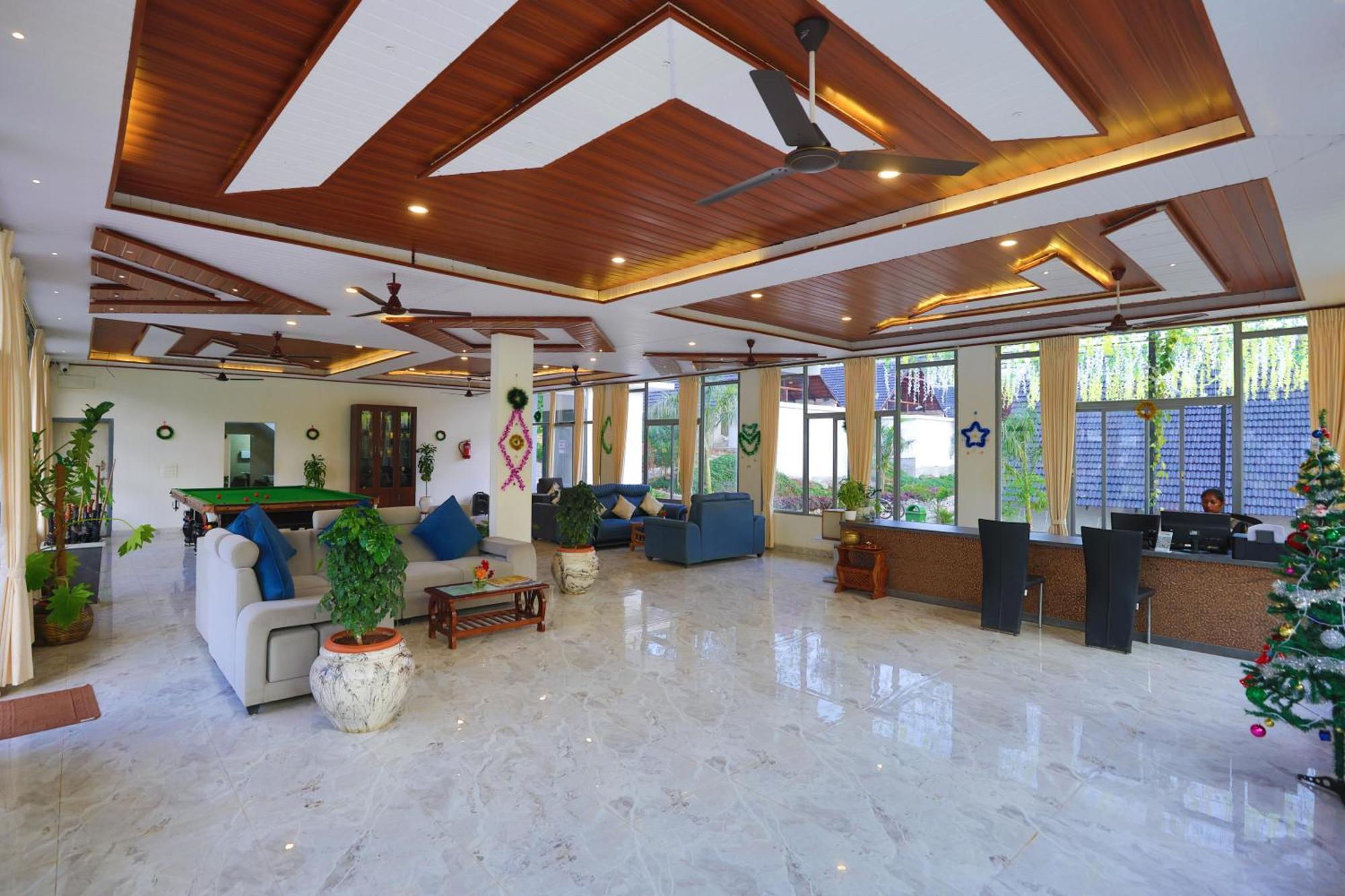 Hotel The Grand Retreat - Chikmagalūr Extérieur photo